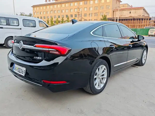 Buick LaCrosse — Фото автомобиля 7