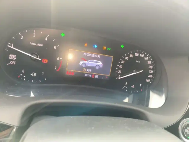 Buick Enclave — Фото автомобиля 11