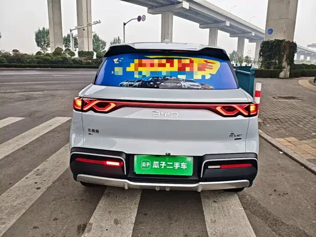 BYD Yuan UP — Фото автомобиля 5