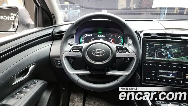 Hyundai Tucson Tucson (NX4) Дизель 2.0 2WD — Фото автомобиля 13