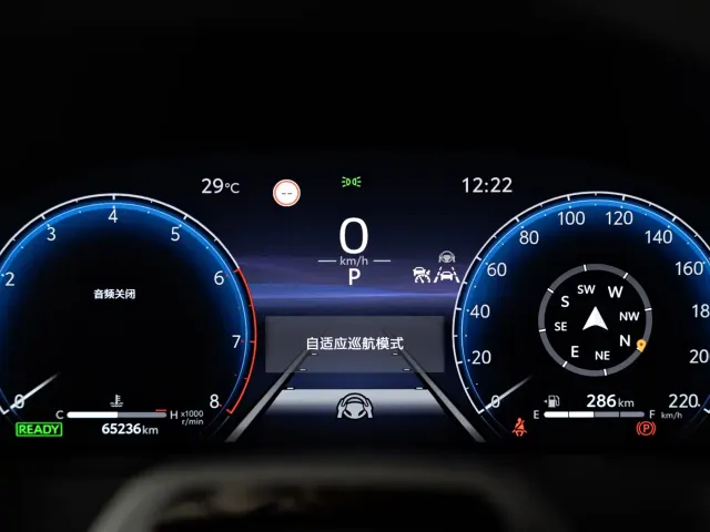 Toyota Alphard — Фото автомобиля 5