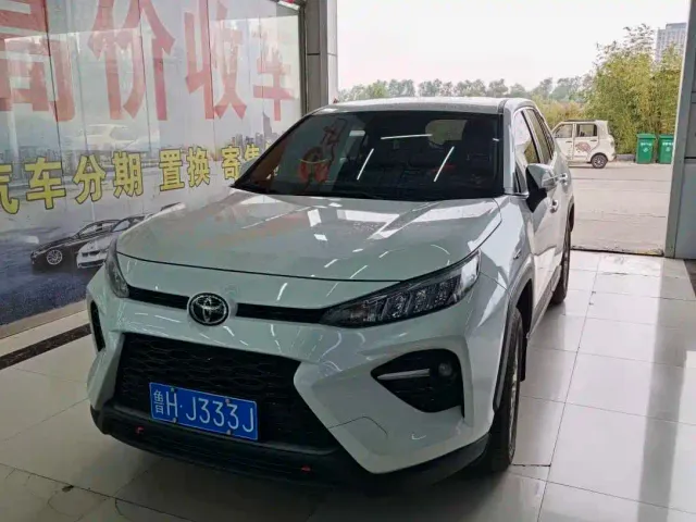 Toyota Wildlander — Фото автомобиля 2