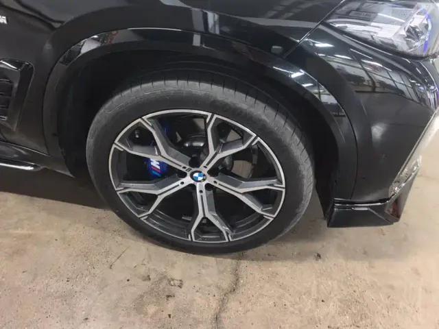 BMW X5 — Фото автомобиля 6