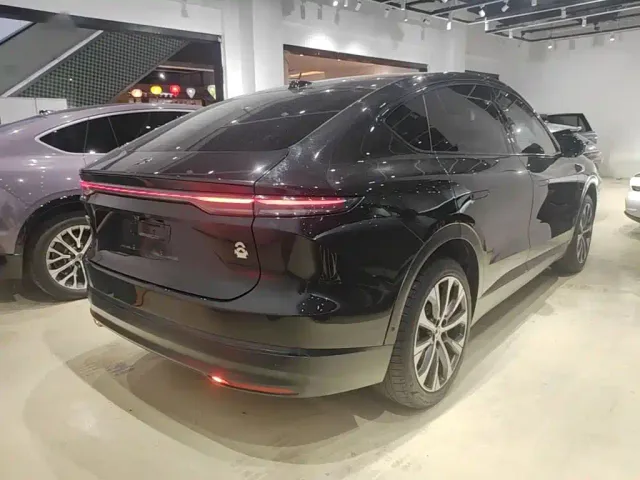Nio EC7 — Фото автомобиля 6