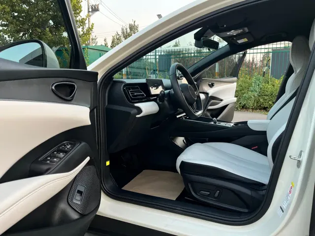 BYD Seal 06 — Фото автомобиля 5