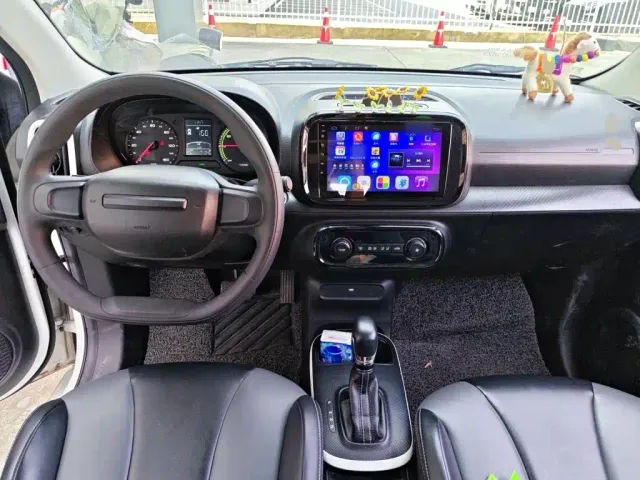Roewe Clever — Фото автомобиля 5