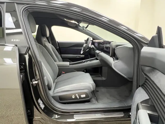 Audi E5 Sportback — Фото автомобиля 28