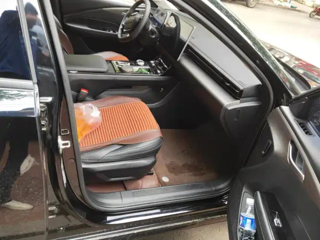 Wuling Starlight — Фото автомобиля 8