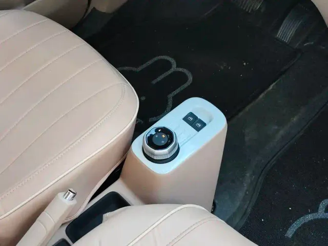 Geely Panda — Фото автомобиля 14