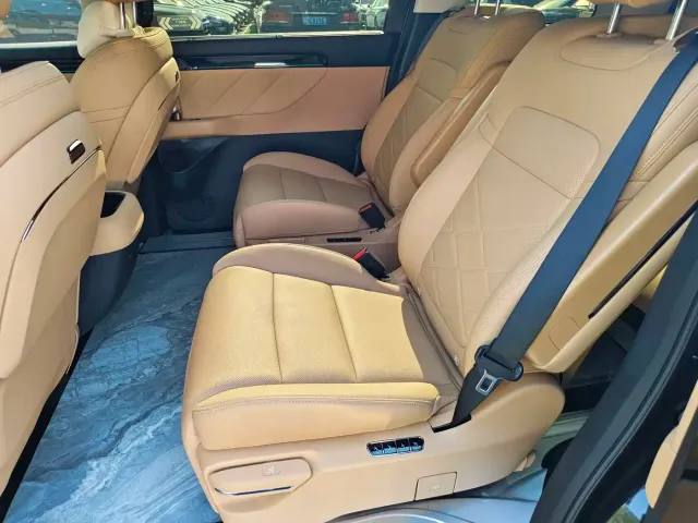 GAC Trumpchi E8 — Фото автомобиля 11