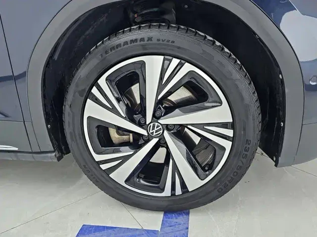 Volkswagen ID.6 Crozz — Фото автомобиля 6