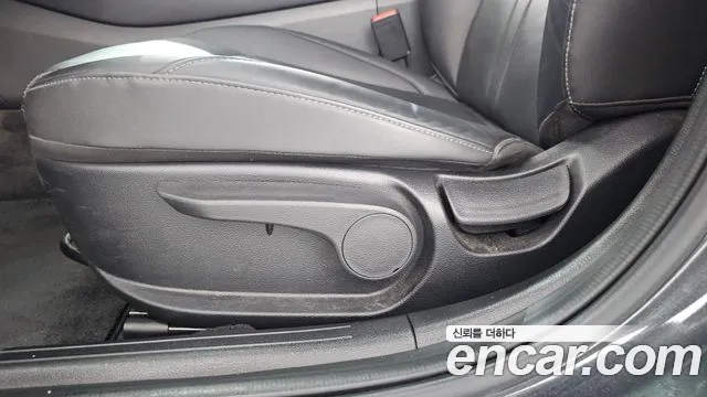 Hyundai Sonata — Фото автомобиля 30