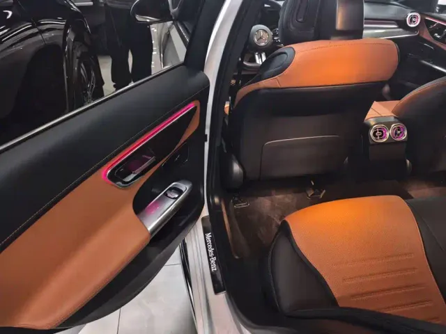 Mercedes-Benz C-Class — Фото автомобиля 15