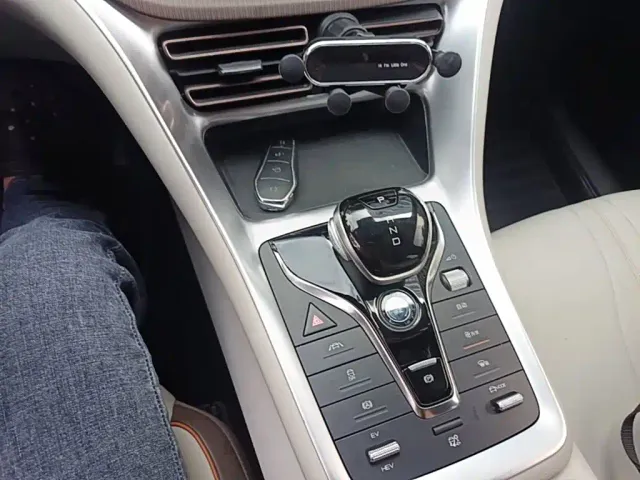 BYD Song Pro — Фото автомобиля 13