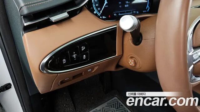 Genesis GV70 2.5T Бензин AWD — Фото автомобиля 18
