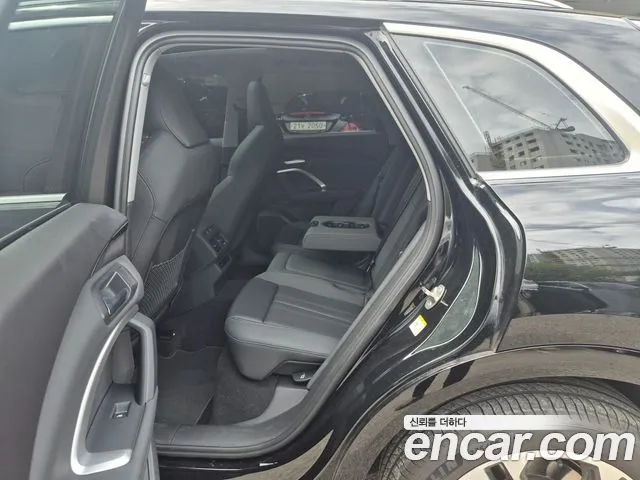 Audi Q5 40 TFSI quattro Advanced — Фото автомобиля 5