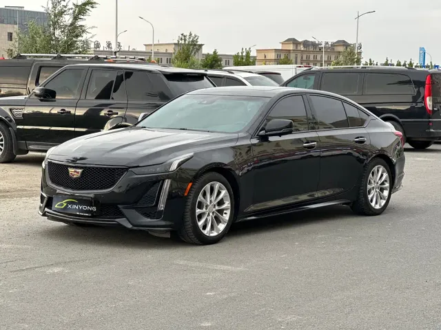 Cadillac CT5 — Фото автомобиля 3
