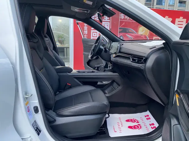 Changan X5 Plus — Фото автомобиля 10