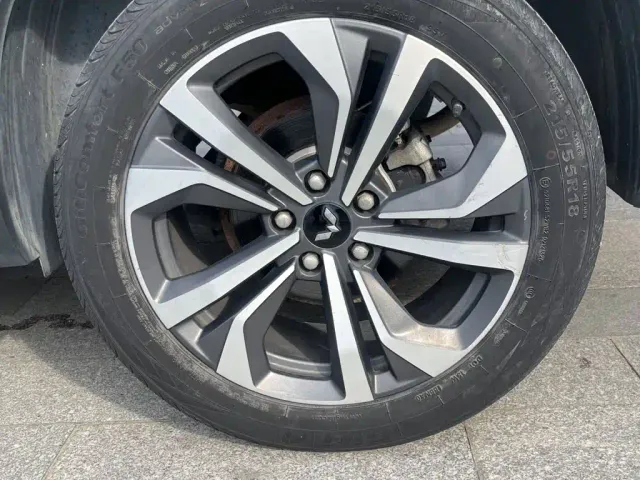 Wuling Asta — Фото автомобиля 13