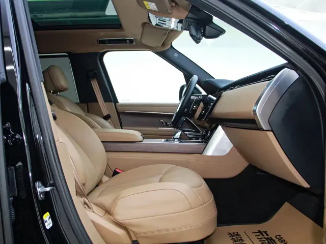 Land Rover Range Rover — Фото автомобиля 9