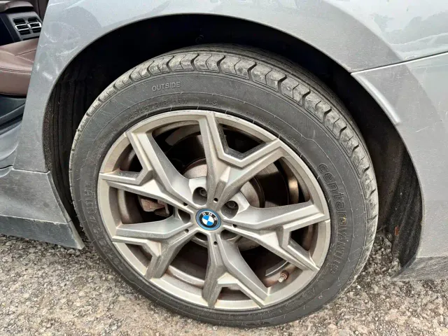 BMW i3 — Фото автомобиля 11