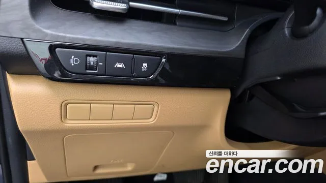 Kia Carnival 4th Gen — Фото автомобиля 26