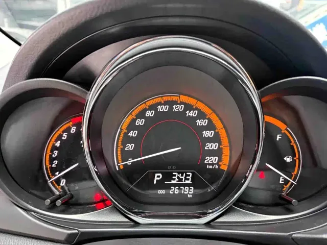 Toyota YARiS L Zhi Xuan — Фото автомобиля 11