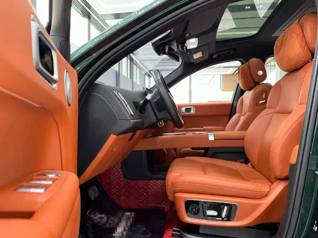 Li Auto L9 — Фото автомобиля 4