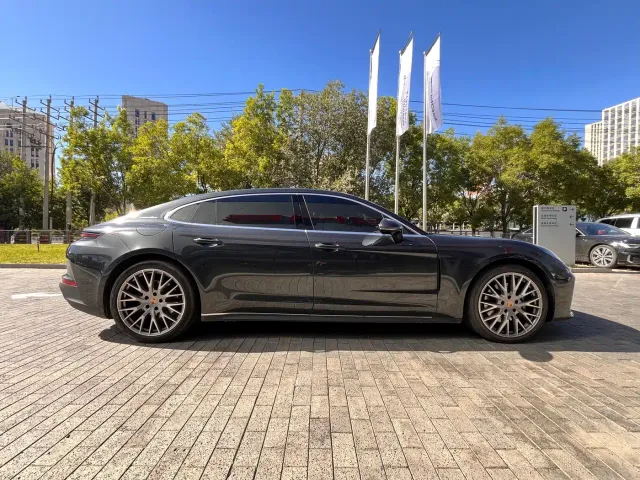 Porsche Panamera — Фото автомобиля 4