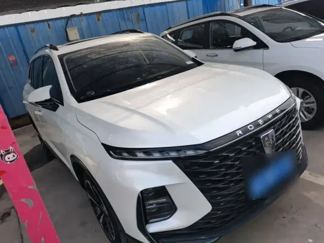 Roewe RX5 Max — Фото автомобиля 3