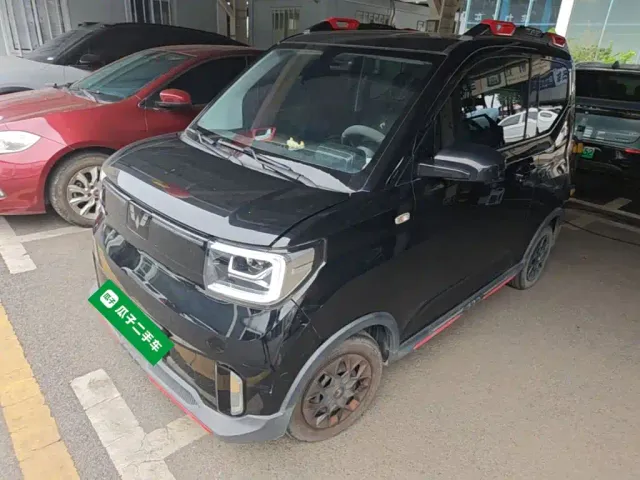 Фотография автомобиля — Wuling Hongguang Mini EV