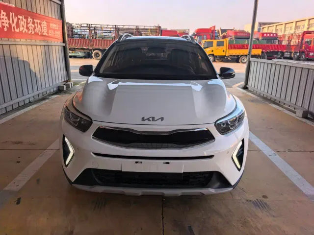 Kia KX1 — Фото автомобиля 2
