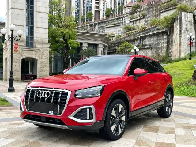 Фотография автомобиля — Audi Q2L