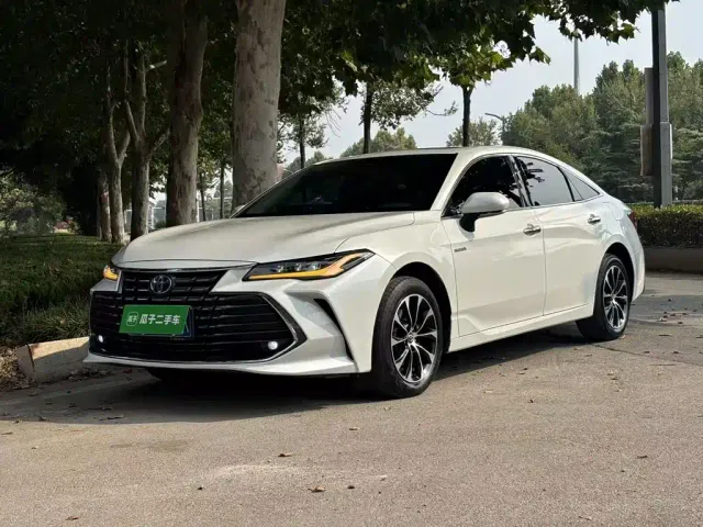 Фотография автомобиля — Toyota Avalon