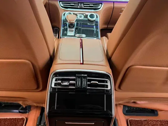 Hongqi H9 — Фото автомобиля 16