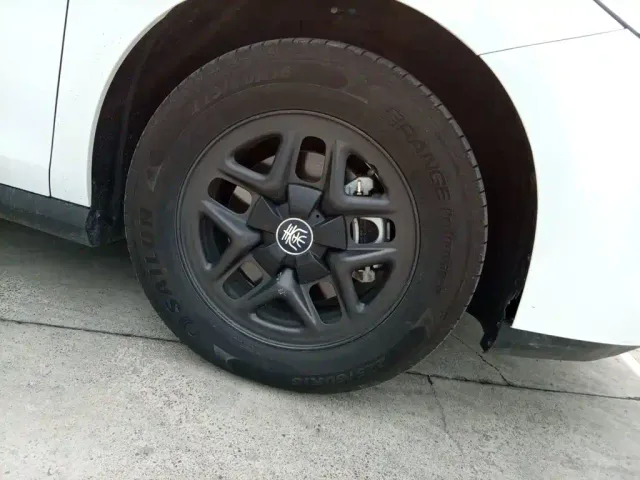 BYD Qin PLUS — Фото автомобиля 25