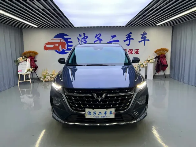 Wuling Victory — Фото автомобиля 2