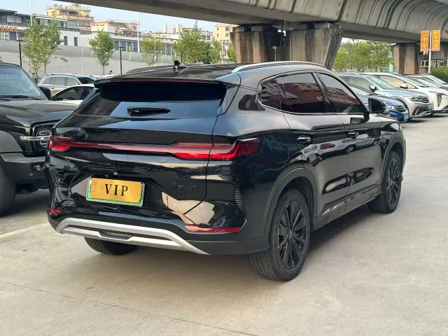 BYD Song PLUS — Фото автомобиля 5