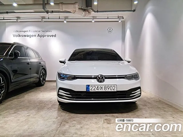 Volkswagen Golf — Фото автомобиля 3