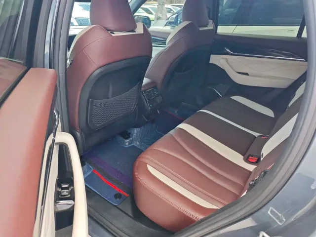 Geely Xingyue L — Фото автомобиля 5