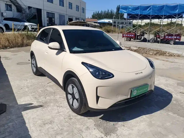 Geely Starry Wish — Фото автомобиля 3