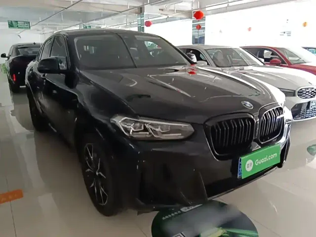 BMW X4 — Фото автомобиля 3