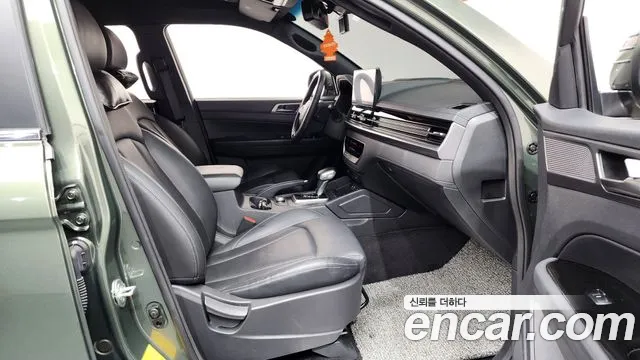 KG_Mobility_Ssangyong Rexton Новый Rexton Sport Khan Дизель 2.2 4WD — Фото автомобиля 11