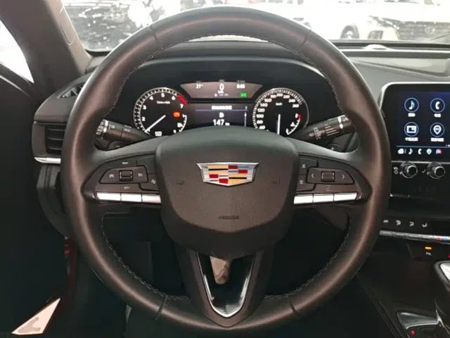 Cadillac CT4 — Фото автомобиля 10
