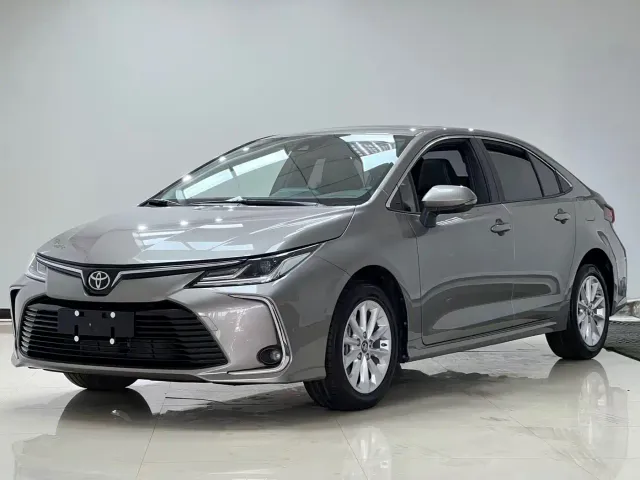 Фотография автомобиля — Toyota Corolla