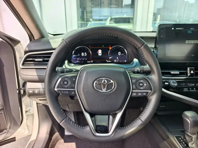 Toyota Camry — Фото автомобиля 16