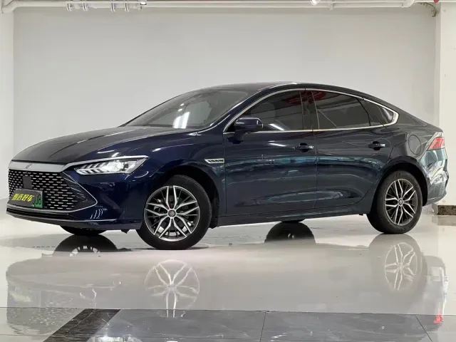 Фотография автомобиля — BYD Qin PLUS