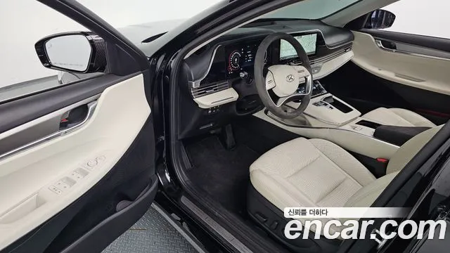 Hyundai Grandeur — Фото автомобиля 10