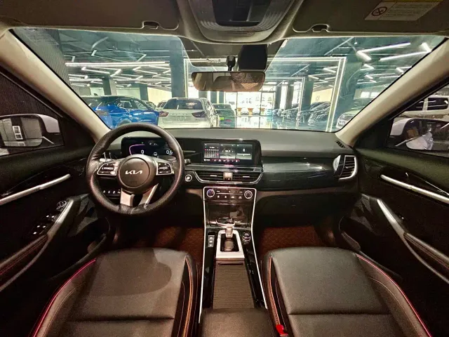 Kia Seltos — Фото автомобиля 28