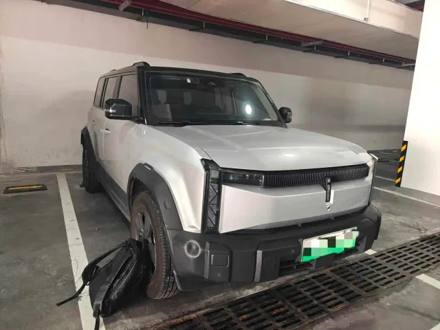 Фотография автомобиля — iCAR 03
